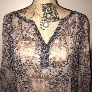 American Eagle Flowy Boho Top